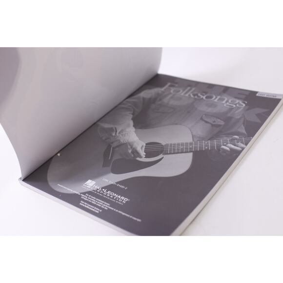 Folksongs, Easy Guitar, Songbook, Hal Leonard, Sheet Music, ~ 251013-WH 1369 - Picture 2 of 4
